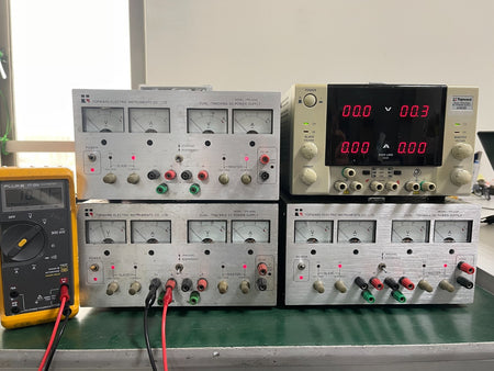 Toward 6303D , TPS-4000 Dual Tracking DC Power Supply