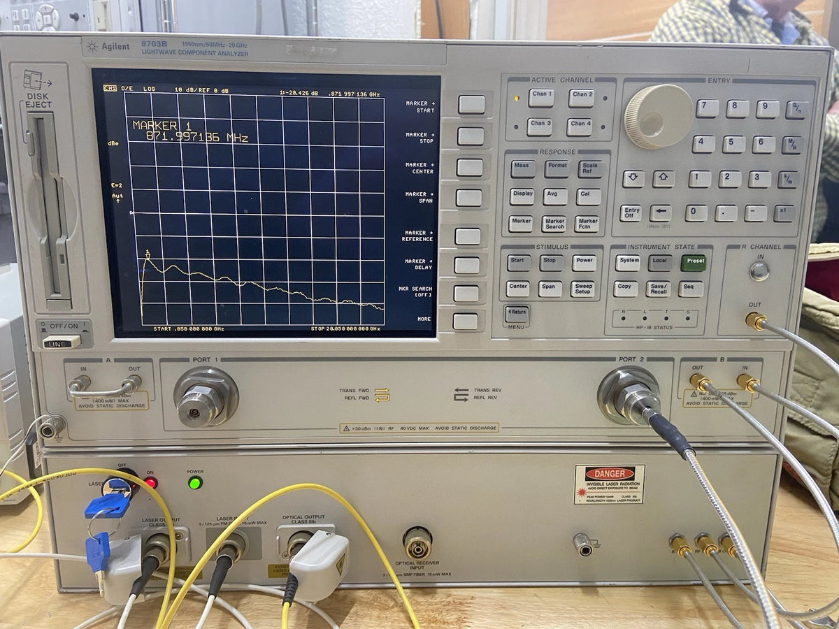 Agilent 8703B 8720ES Lightwave Component Network Analyzer 50MHz-20GHz OPT:155