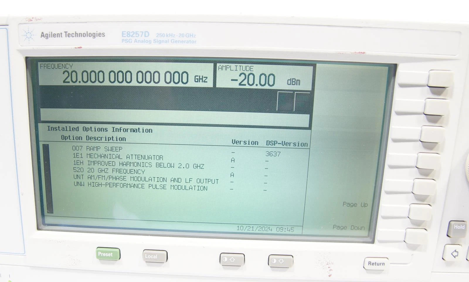 Agilent E8257D PSG 250kHz -20GHz Analog Signal Generator 007 1E1 1EH 520 UNT UNW