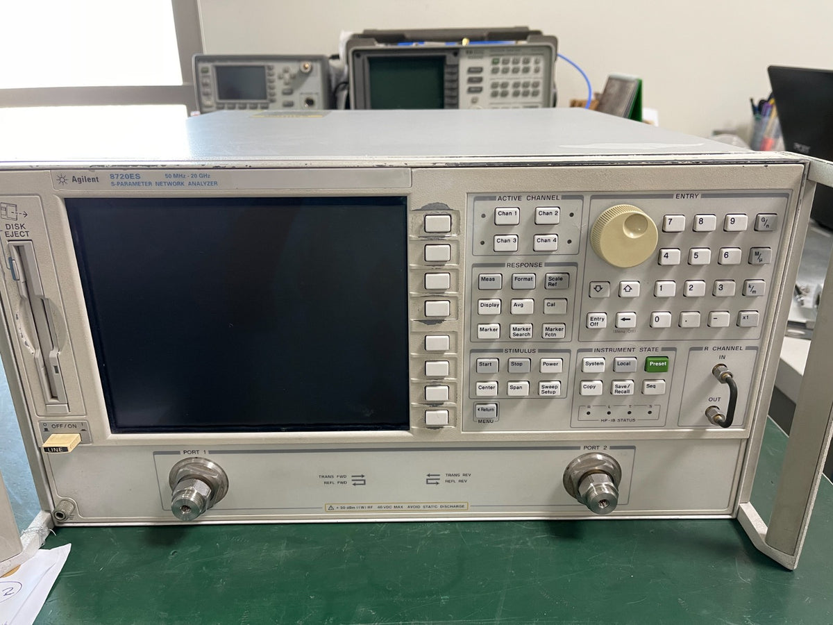 Agilent 8720ES 50 MHz - 20 GHz Network Analyzer w/ Options 1D5/010 _2525 - XG eqpt