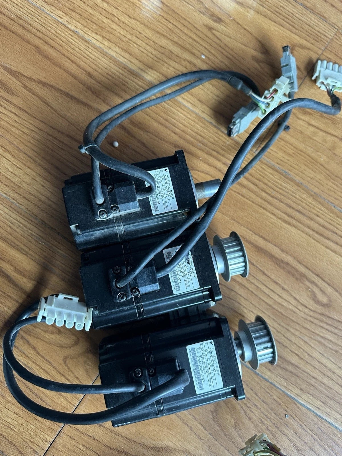 SGMAH-02AAA21 Servo Motor: High-Performance 200W Rotary Motor
