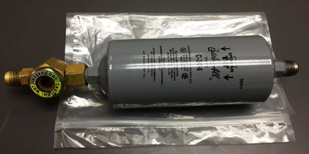 Sporlan C-304 Liquid Line Filter Drier with Parker R 12-22-500-502 Refrigeration Liquid In