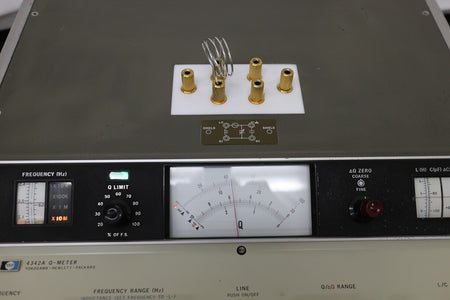 4342A Q Meter by YOKOGAWA
