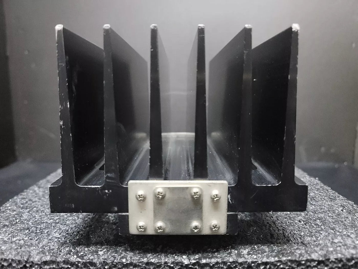 300 Watt Convention-Cooled Termination (1)