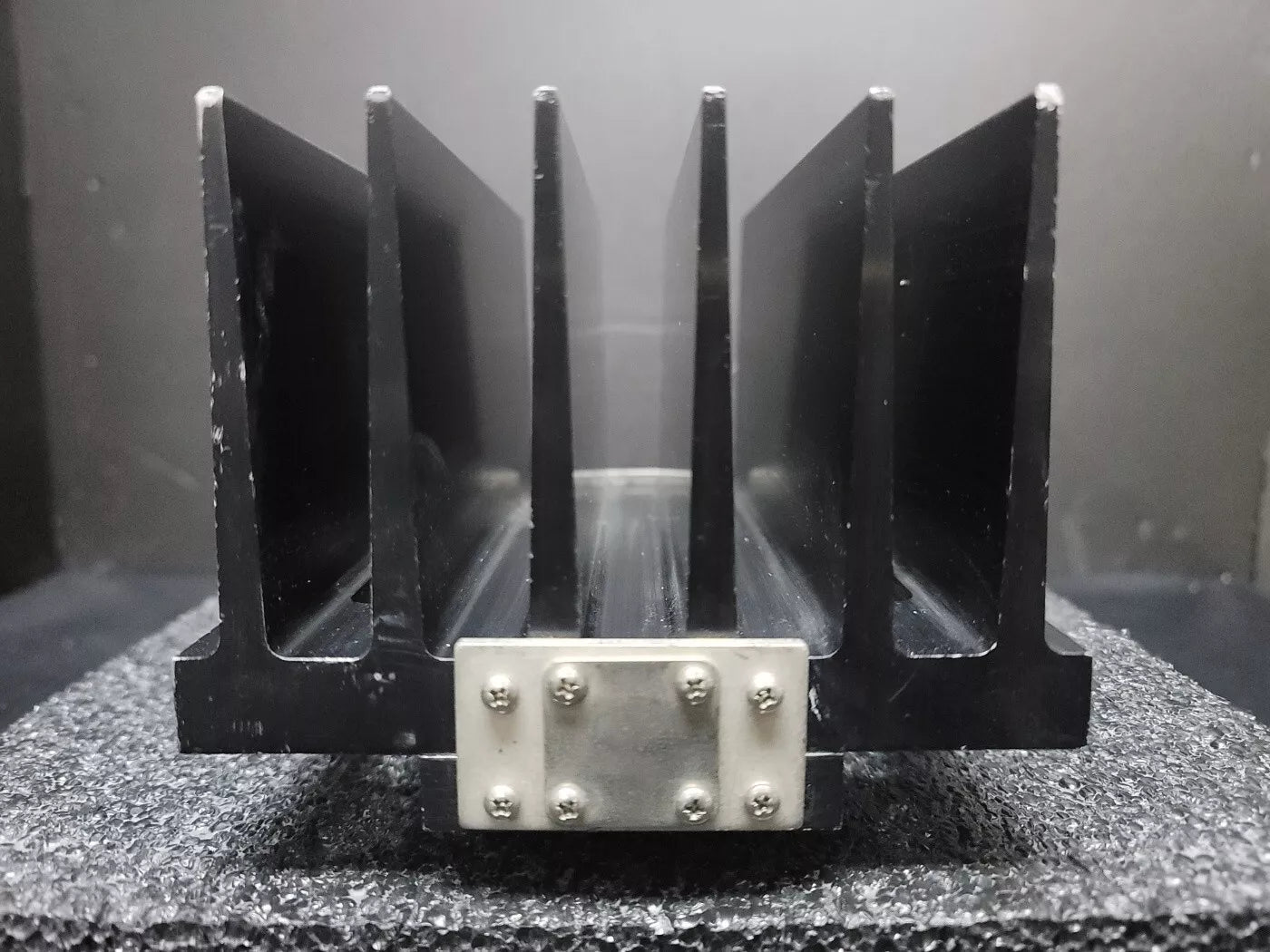 300 Watt Convention-Cooled Termination (1)