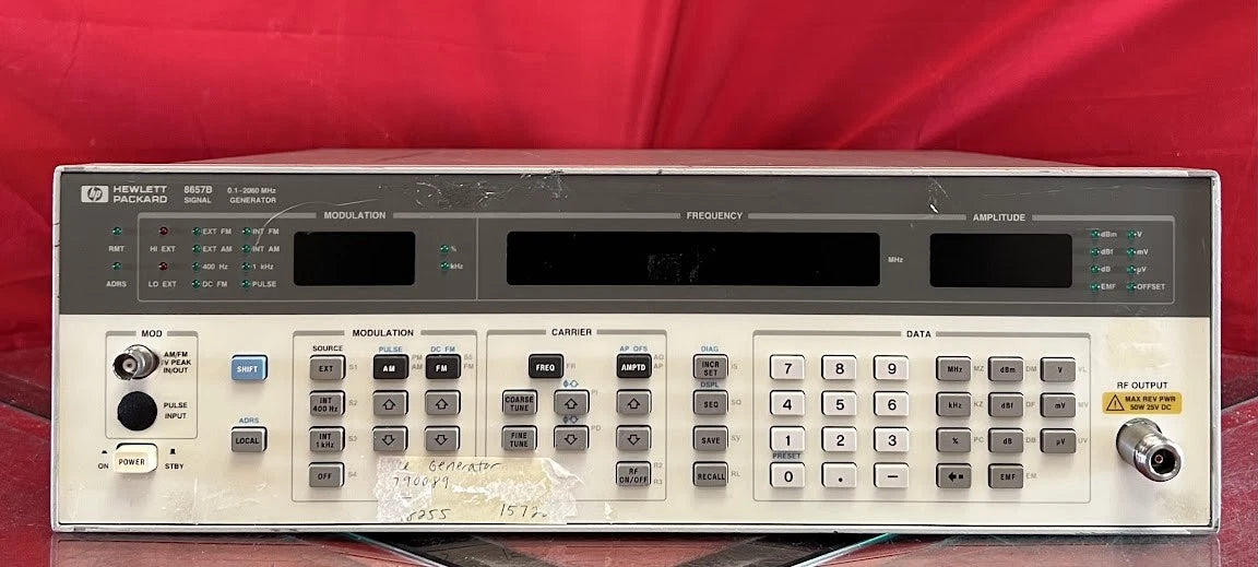 Agilent/Keysight 8657B 001 Synthesized Signal Generator 100 kHz to 2060 MHz