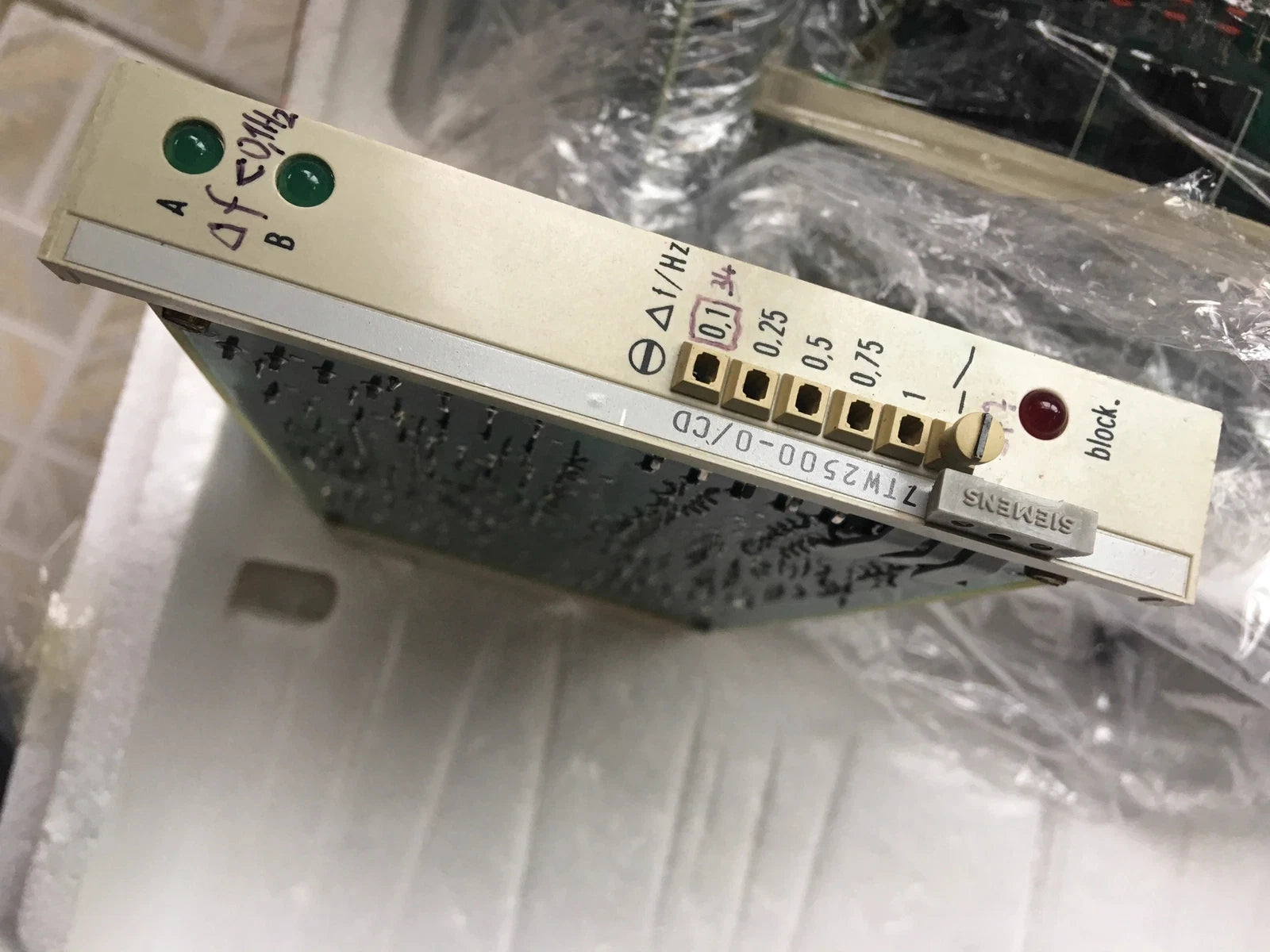 7TW2500-0/CD