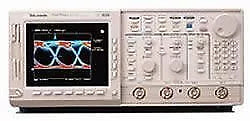 Tektronix TDS 784D 4 Channel 1GHz Bandwidth 4 GS/s Oscilloscope
