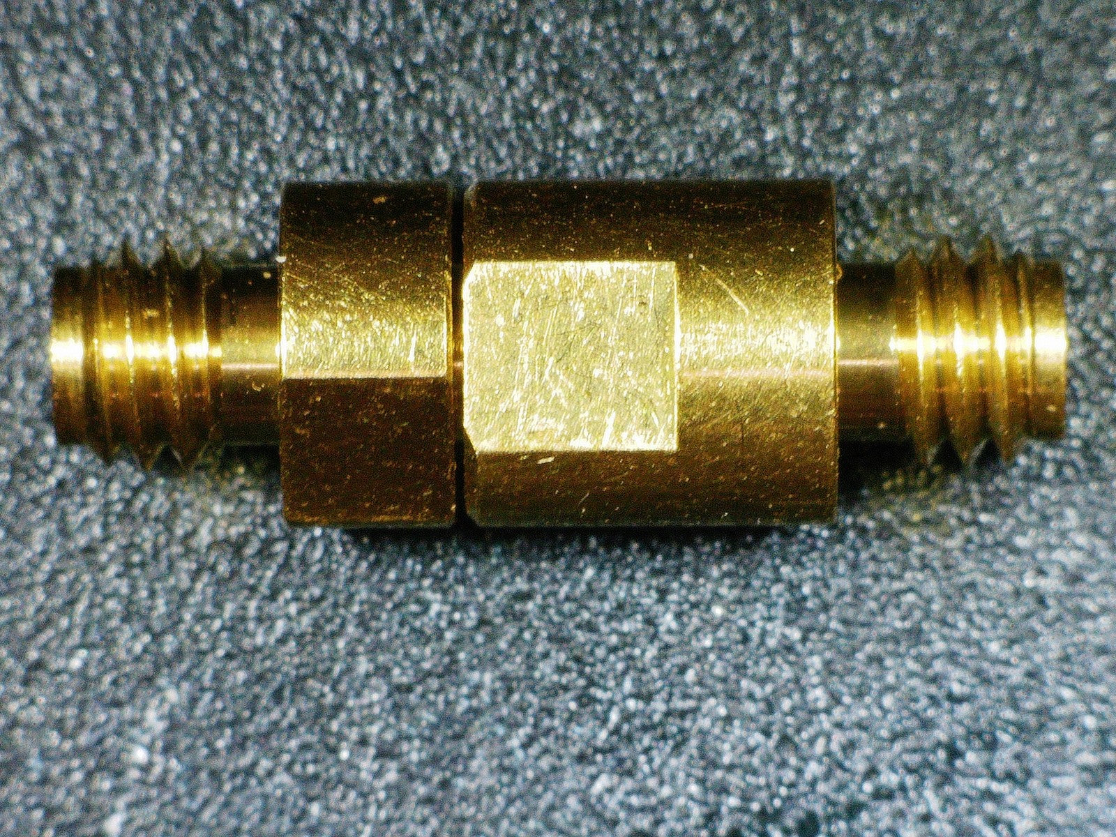 Waka 02R0268-00 1.0mm Connector