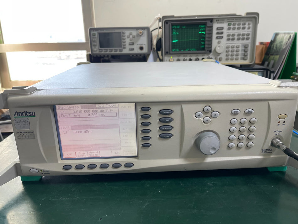 Anritsu MG3692A CW Signal Generator 10MHz to 20GHz