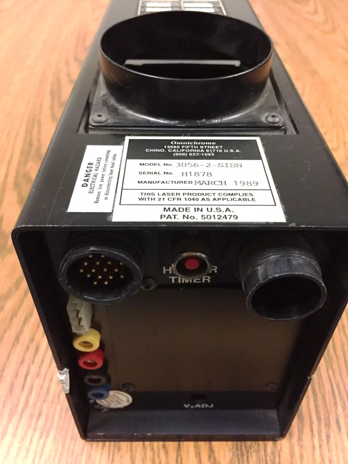 Omnichrome Model 3056R-2-SINS Laser & Model 100 Power Supply Controller
