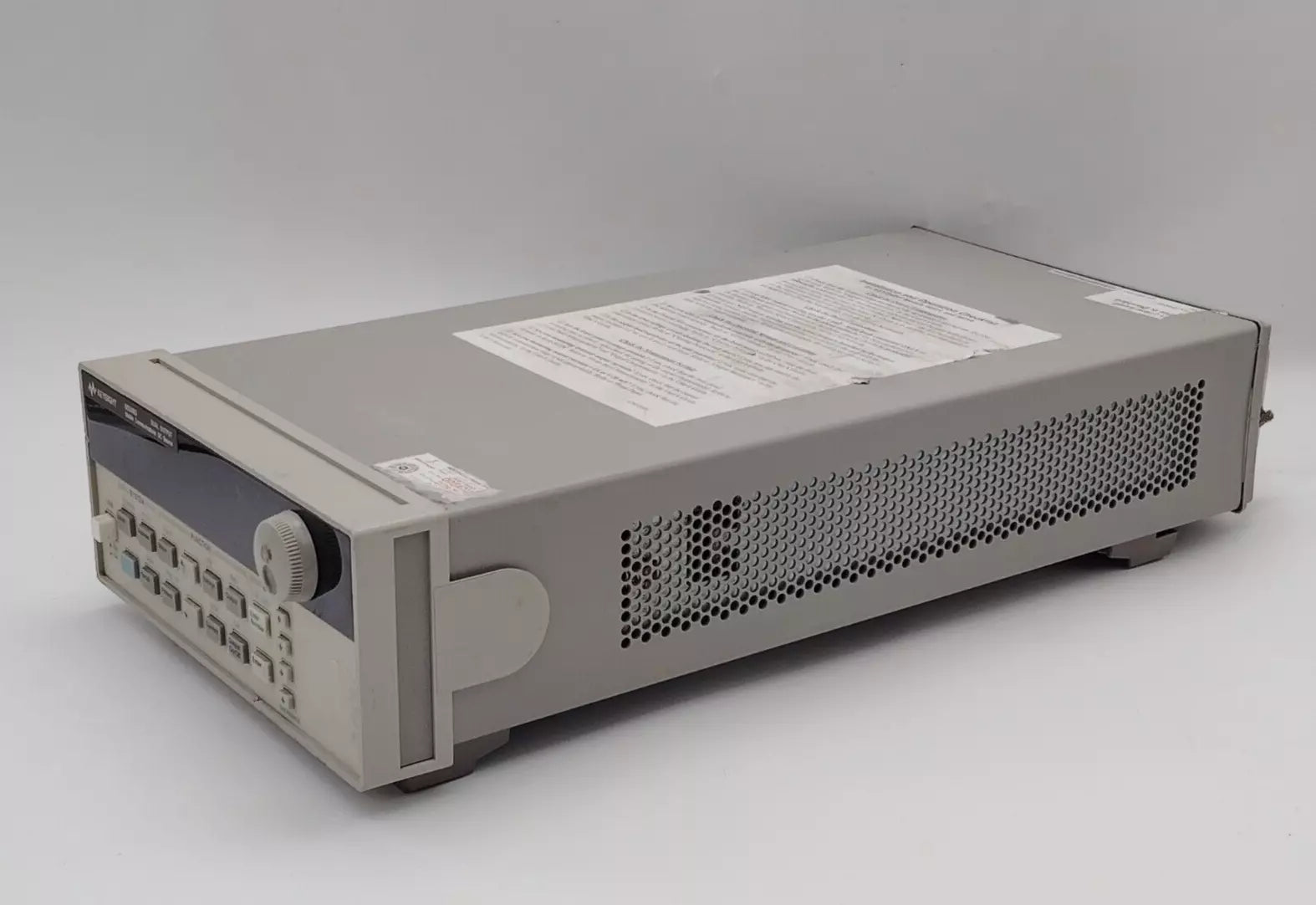 Keysight 66319D Dual Output Mobile DC Power Supply 15V 3A Battery Emulator GPIB
