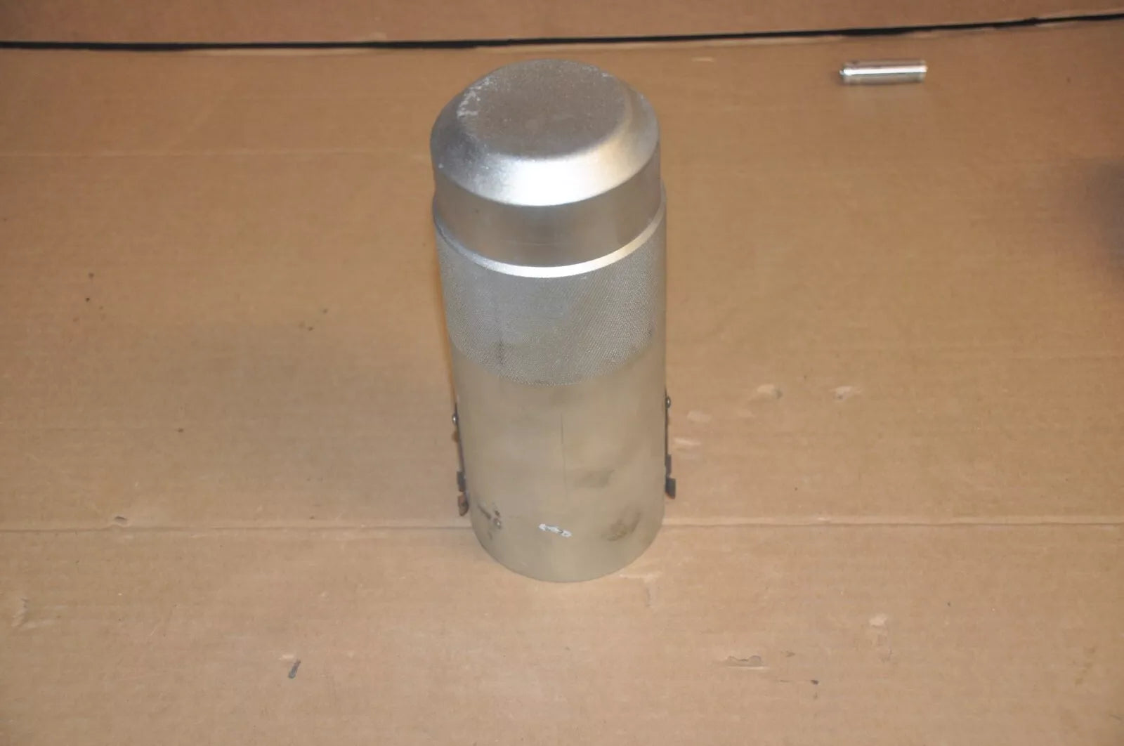 Compact Digital Anemometer for Wind Speed and Temperature Measurement