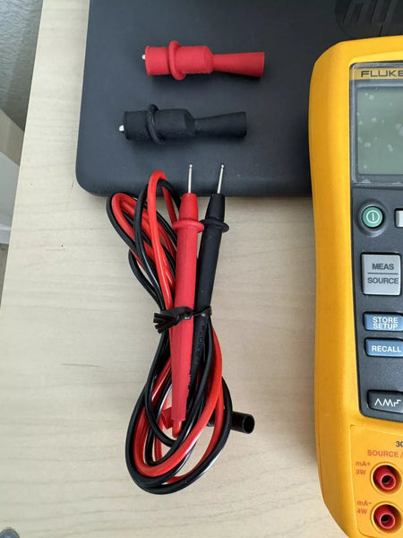 FLUKE 725 Multifunction Process Calibrator with Factory Box - Excellent Condition