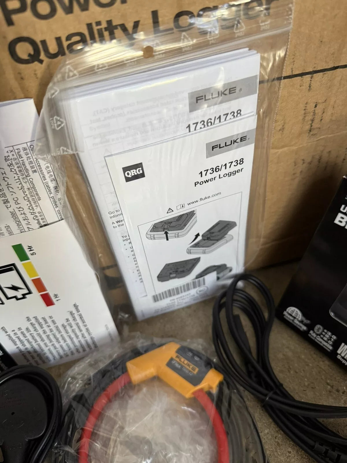 Fluke 1738 Power Logger Kit 3 Phase with Accessories Calibrated 2024