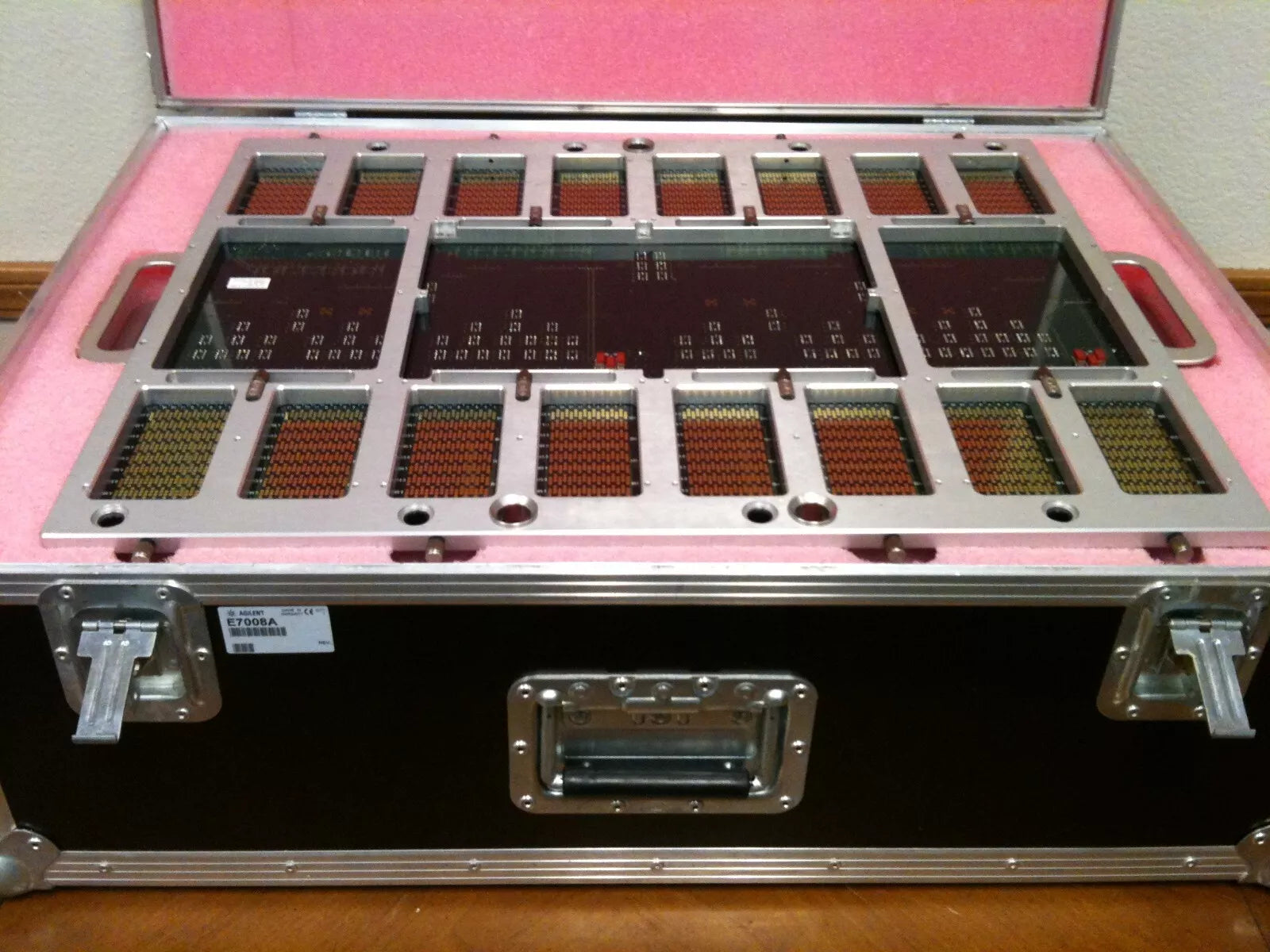 Agilent E7008A Calibration Unit for Accurate Measurement Calibration
