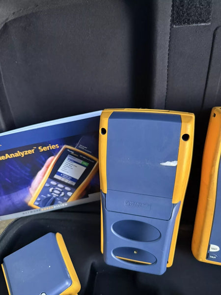 Fluke Networks DTX-1800 Cable Analyzer with DTX-SFM2 DTX-MFM2 DTX-PLA002 (Tested)