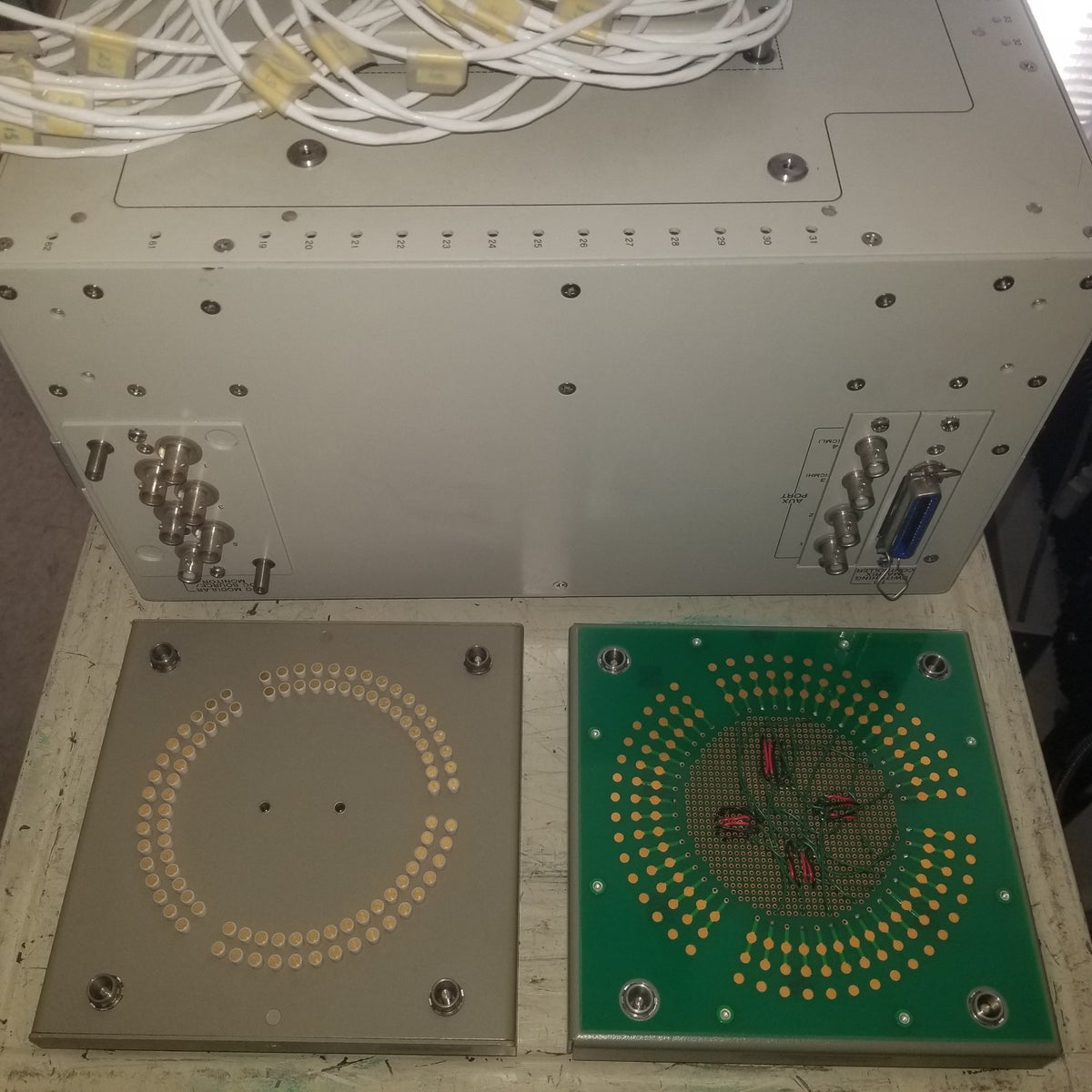HP 4085B Switching Matrix for 4062C System