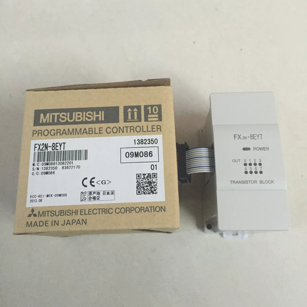 1PC New Mitsubishi PLC FX2N-8EYT Programmable Cont In Box Expedited Shipping
