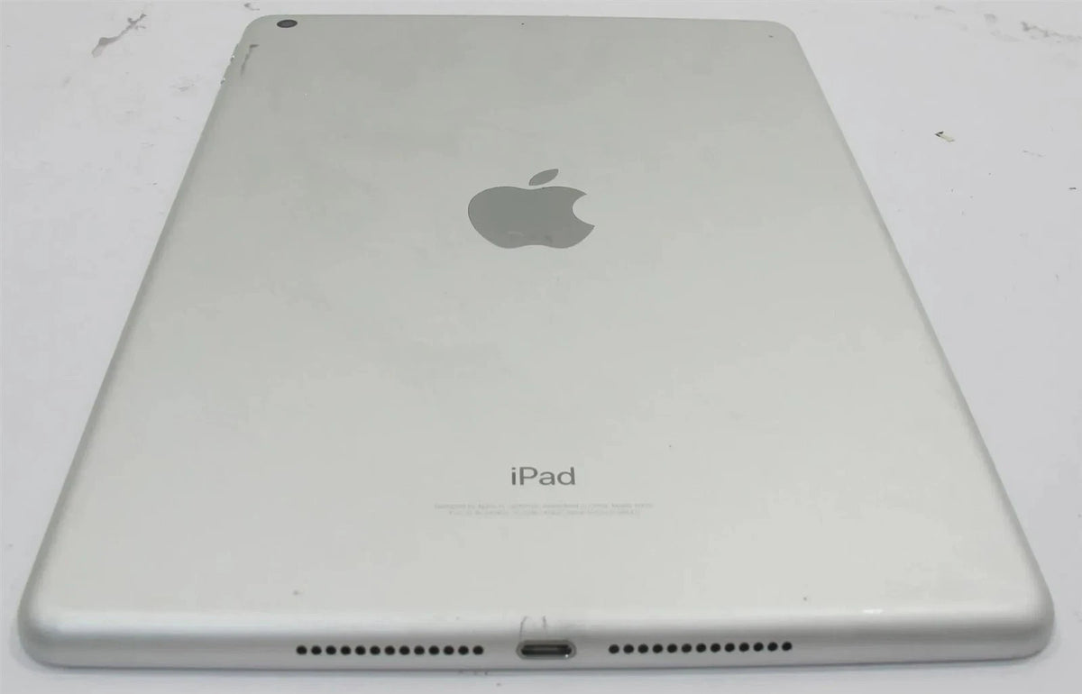 Apple iPad 5th Gen A1822 9.7" 32GB Wi-Fi MP2G2LL/A - Good working
