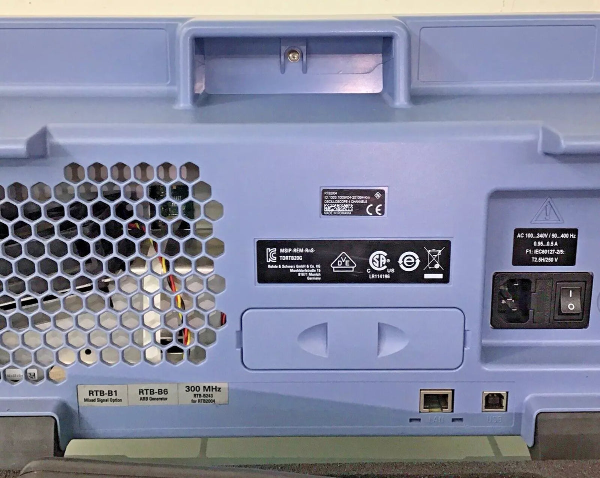 Rohde & Schwarz RTB2004 Digital Oscilloscope 300Mhz / 2.5Ghz 4Ch. HV Probe
