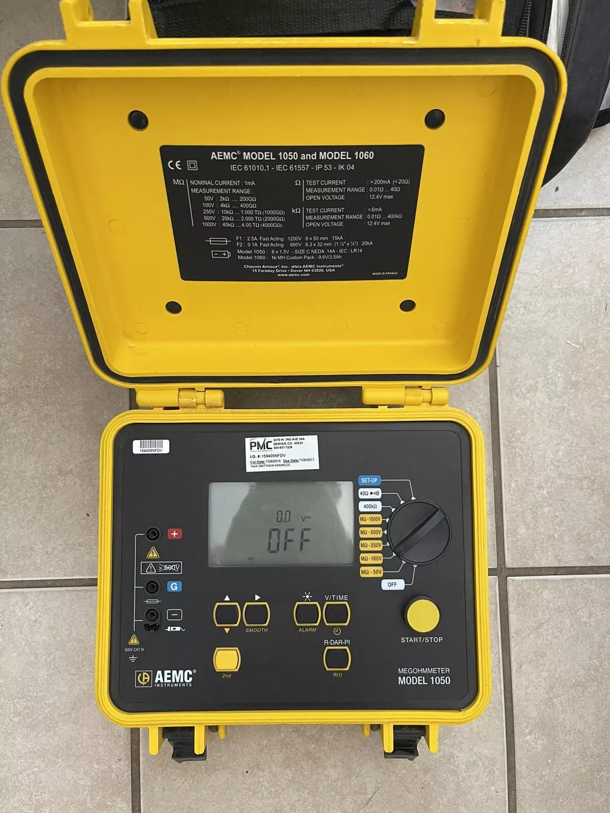 AEMC 1050 (2130.01) Digital/Analog Megohmmeter, 1000V Max Test Voltage