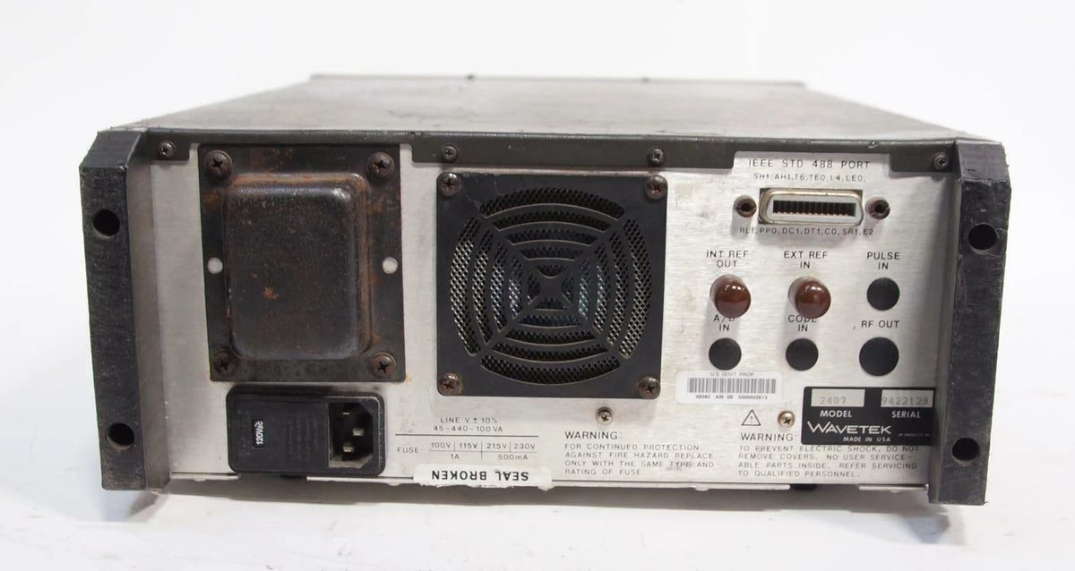 Wavetek Model 2407 .01 - 550MHz Synthesized Signal Generator