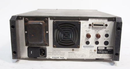 Wavetek Model 2407 .01 - 550MHz Synthesized Signal Generator