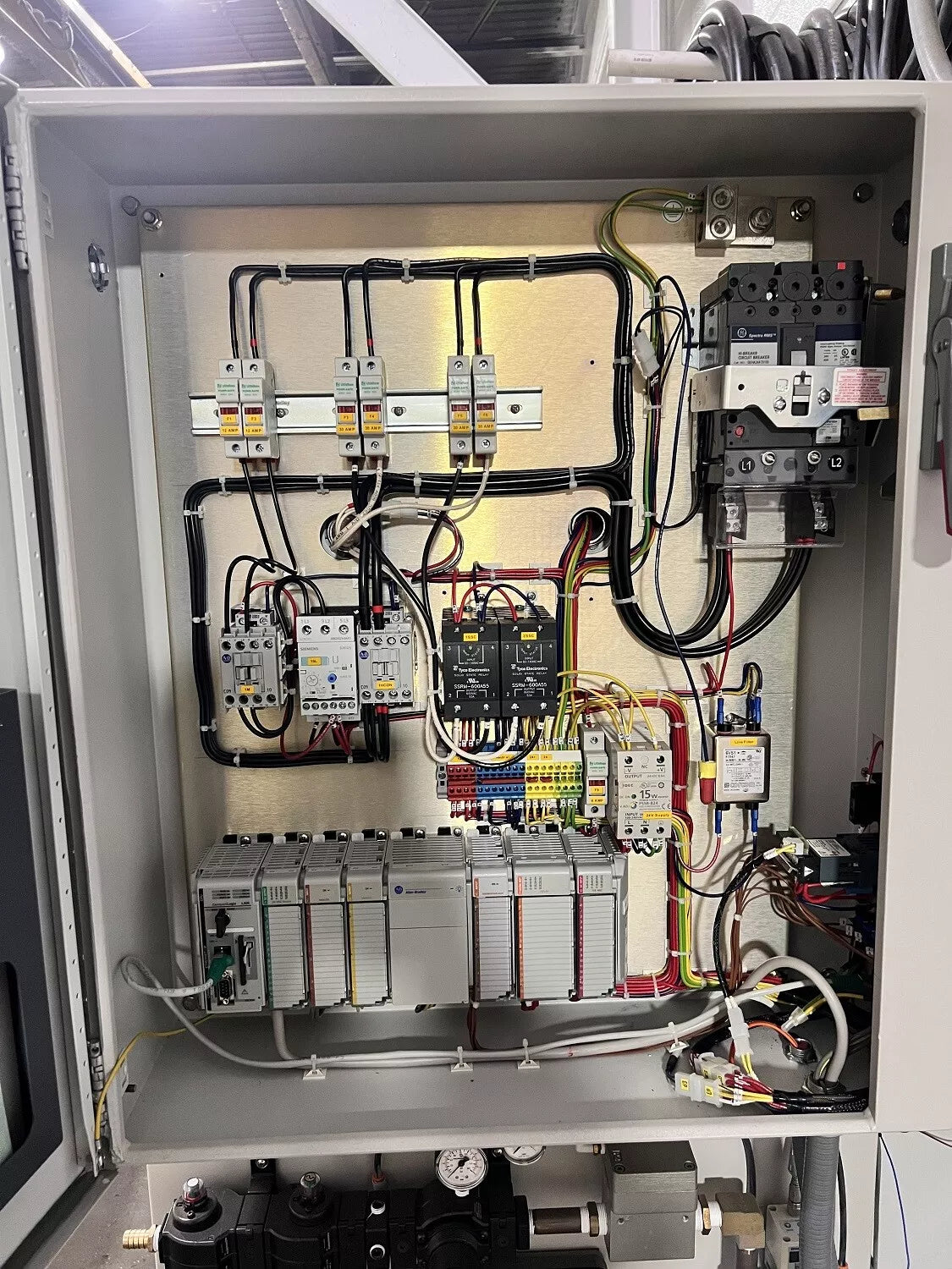 Qualmark Typhoon OVS-1.5 HALT/HAAS Chamber, SN 1006960143