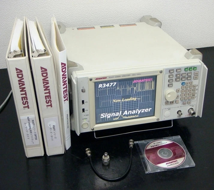 ADVANTEST R3477 /23,50 9KHz-13.5GHz Signal Analyzer