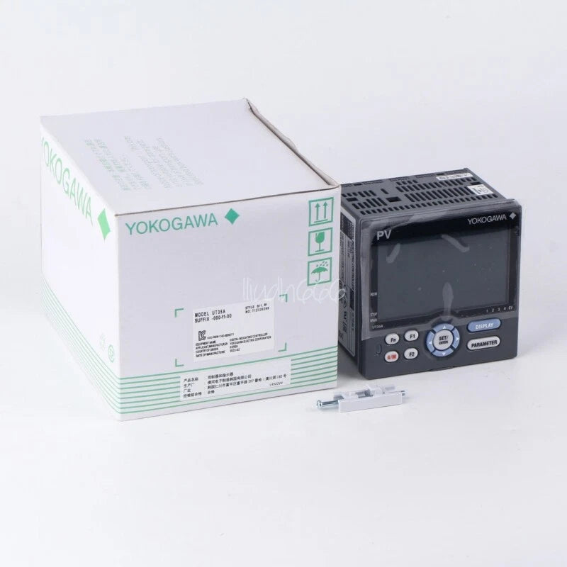 New YOKOGAWA UT35A-000-11-00 Temperature Controller
