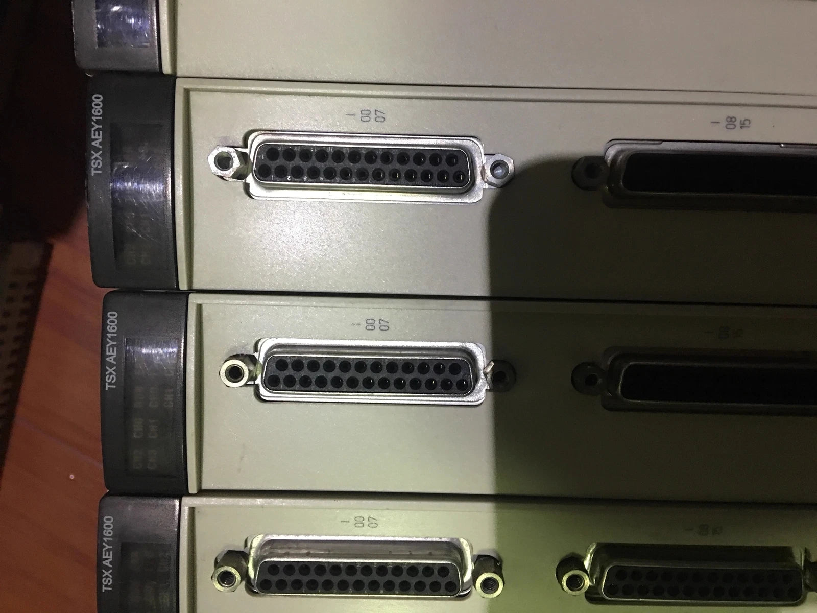 Modicon Premium TSXAEY1600 - Advanced Programmable Logic Controller