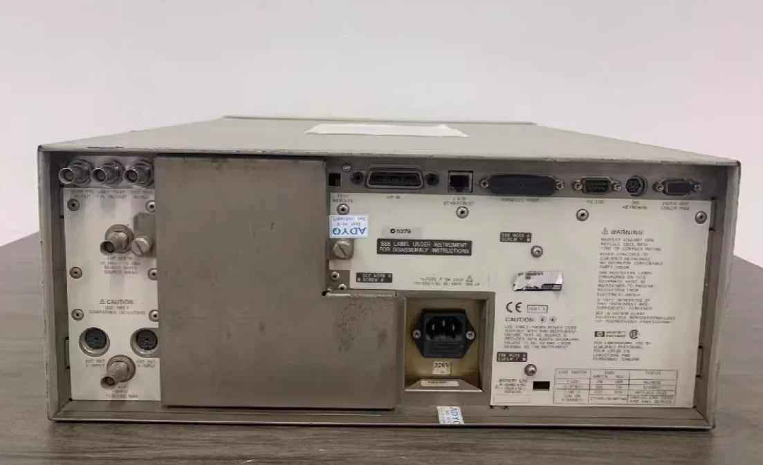 1pc Agilent 8714ET 75Ω Vector Network Analyzer 300 kHz to 3.0GHzWithopti on1E 275