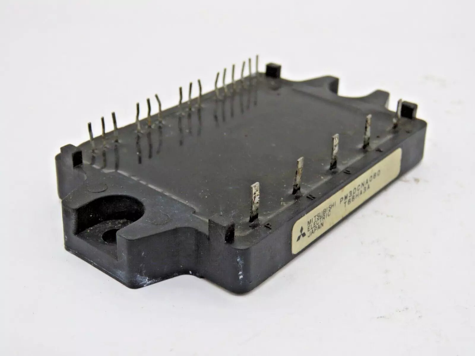 Mitsubishi Electric PM30CNA060 IGBT Power Transistor 600 V -USED