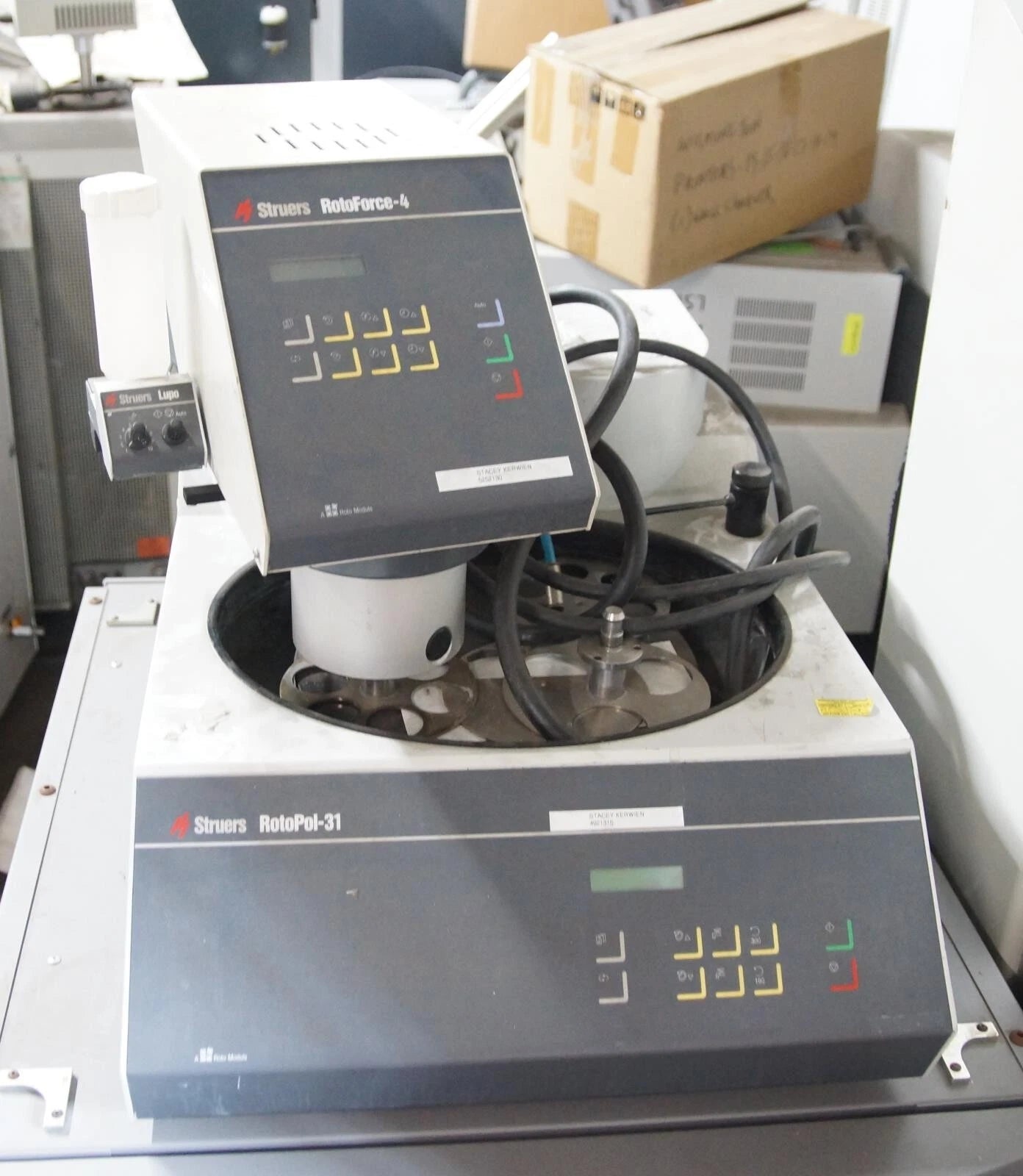 Struers RotoPol-31 Grinding / Polishing Machine with RotoForce-4