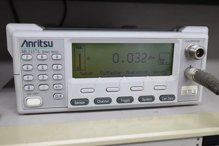 HP 8665B /001/004 100KHz -6GHz Signal Generator