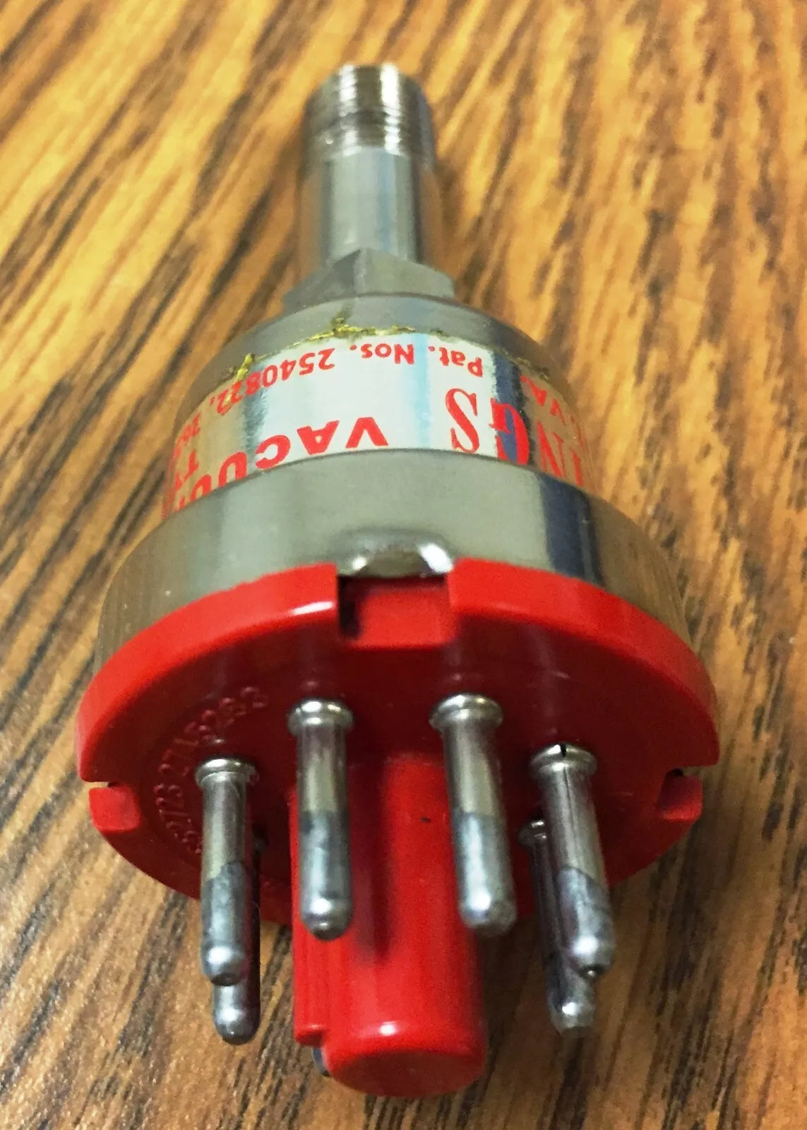 Teledyne Hastings DV-5M Thermocouple Vacuum Gauge Tube - 1 to 100 Torr Range