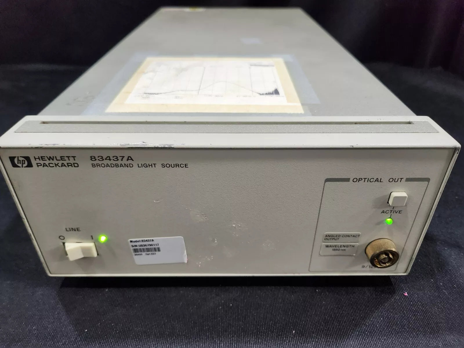 HP 83437A Broadband Light Source As-is (0117)