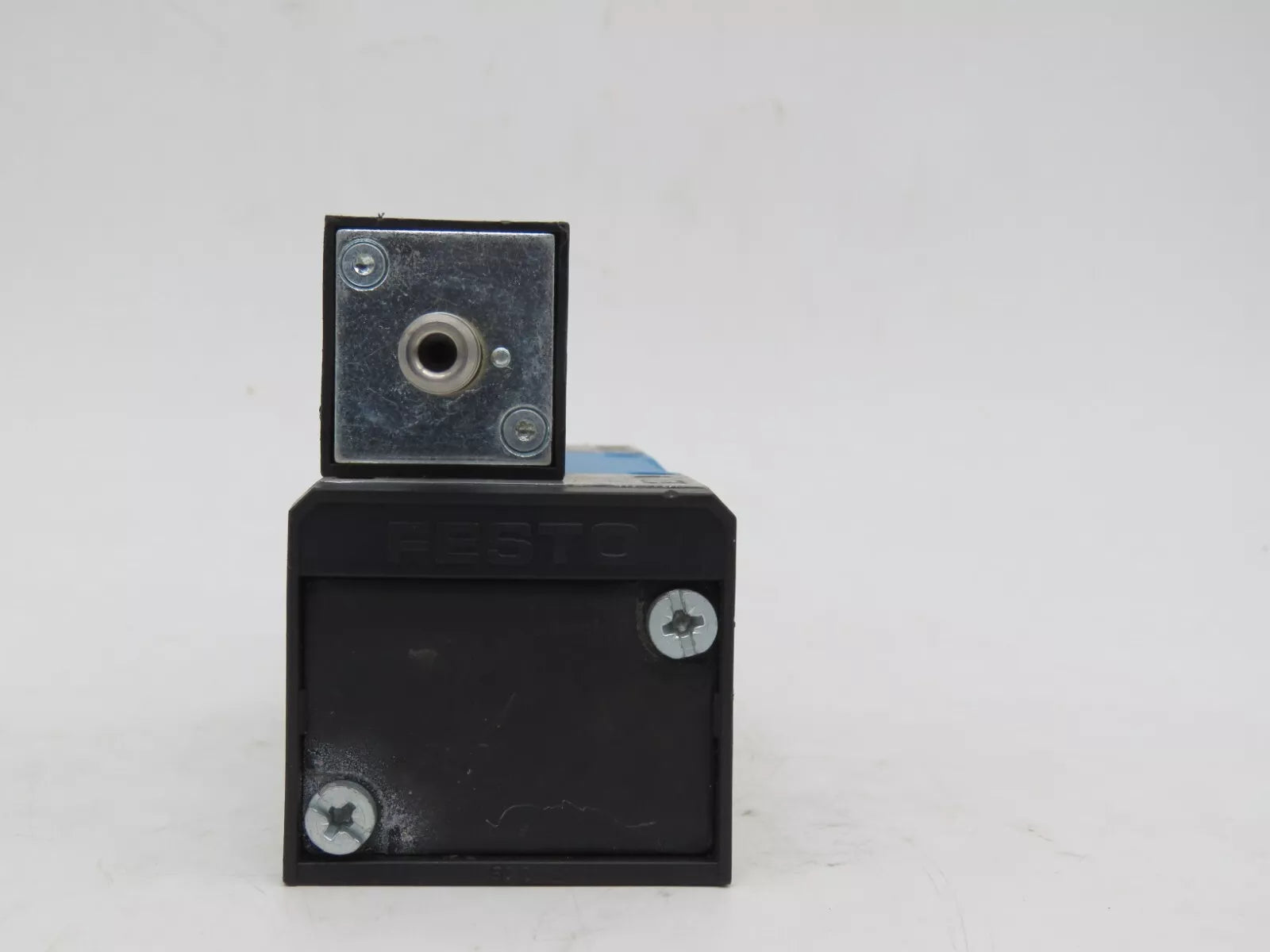 FESTO JMN1H-5/2-D-2-S-C Solenoid Valve - NEW