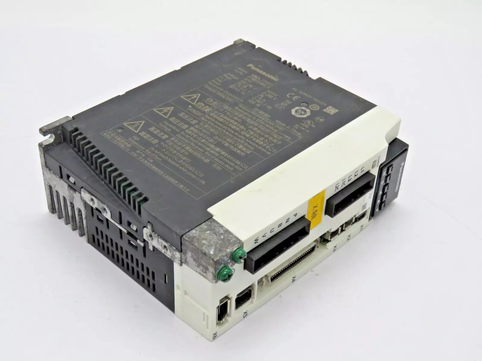 Panasonic MBDLT25SF AC Servo Drive 200-240V for Industrial Automation