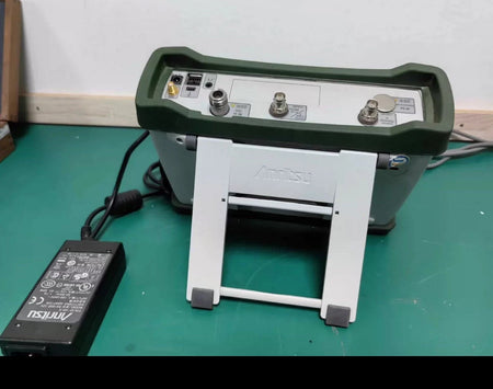 Anritsu MS2712E Spectrum Master Analyzer 100 kHz to 4 GHz