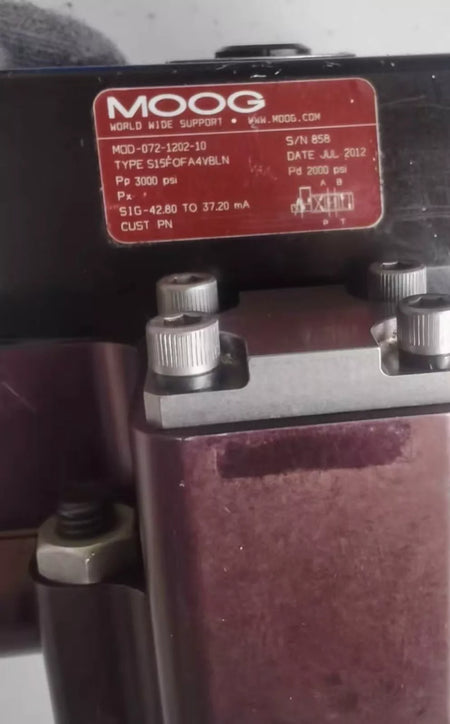 Moog 072-1202-10 S15F0FA4VBLN Pressure Sensor 3000psi