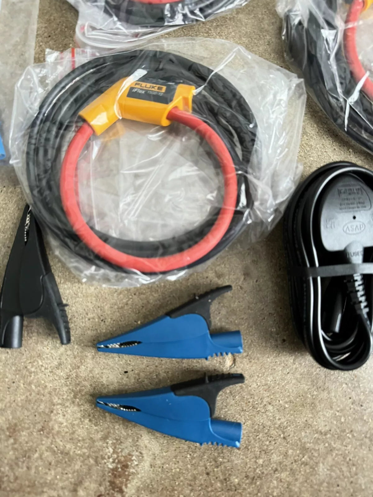 Fluke 1732 Three-Phase Energy Logger with iFlex 1500-12 (CALIBRATED 2023-2024)