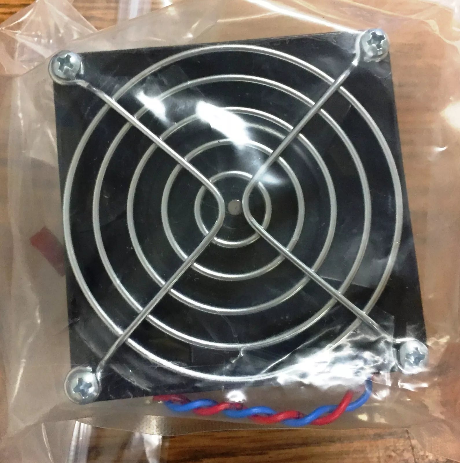 Papst Type 8112-G DC Fan 8V and 16V with Fan Cover on Both Sides