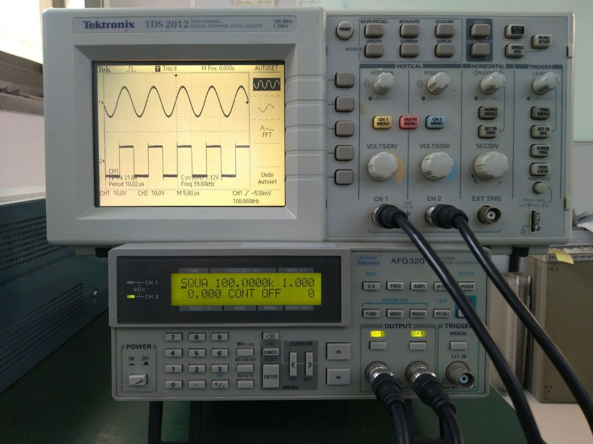 Tektronix Sony AFG320 arbitrary Function Generator - XG eqpt