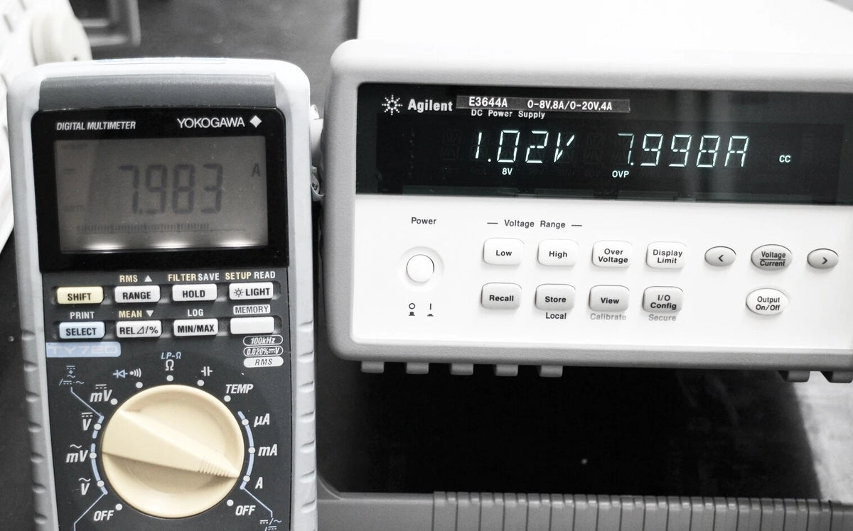 Agilent E3644A 8V 8A / 20V 4A DC Power Supply