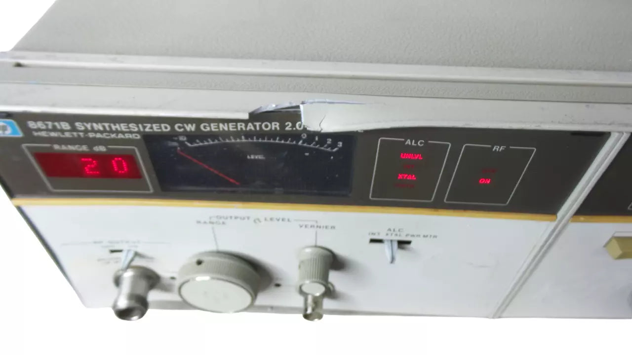 HP 8671B CW Generator 2.0 to 18GHz for High-Frequency Signal Generation
