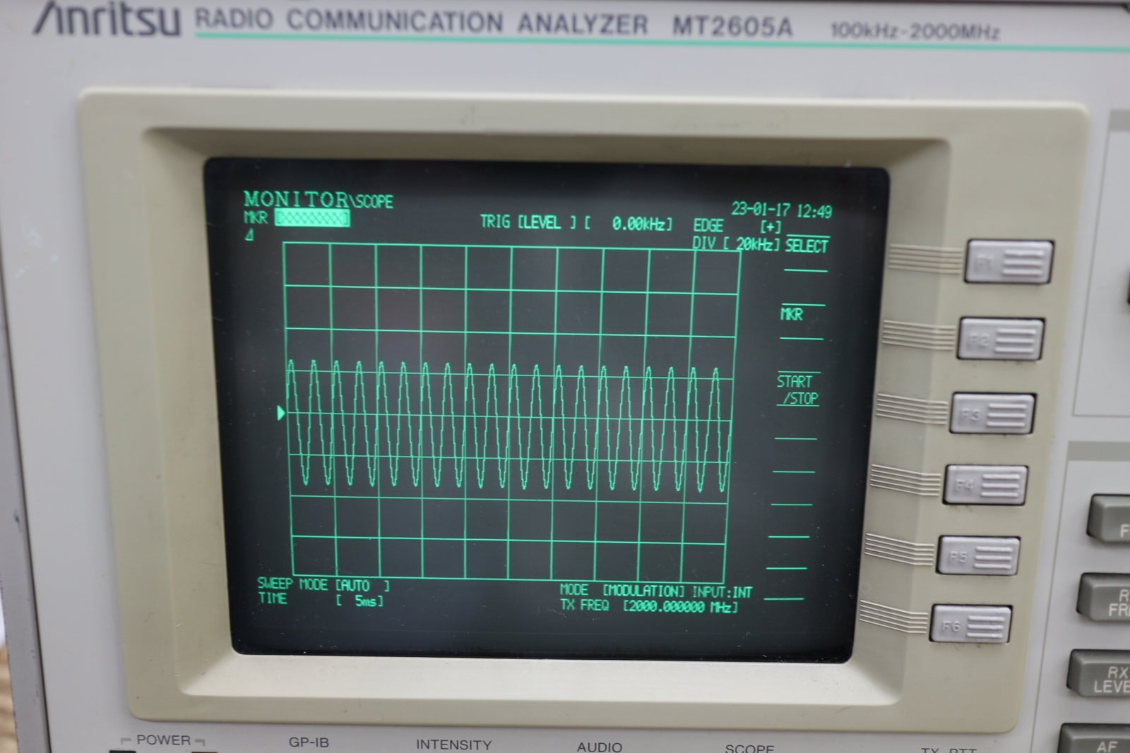 無線機テスタ　Anritsu MT2605A ANRITSU MT2605A Radio Communication Tester – XG eqpt
