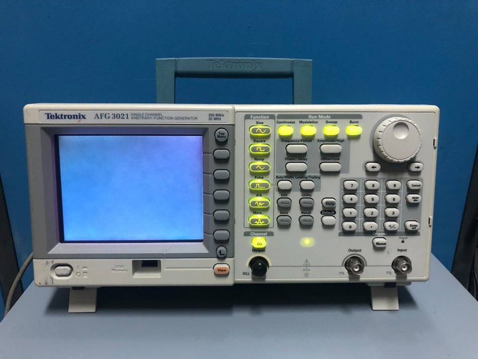 AFG3021 Arbitrary Function Generator by Tektronix