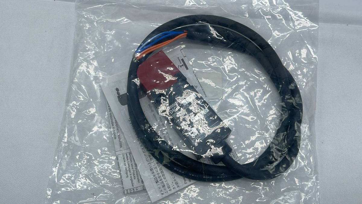 Safety Door Switch by Omron
